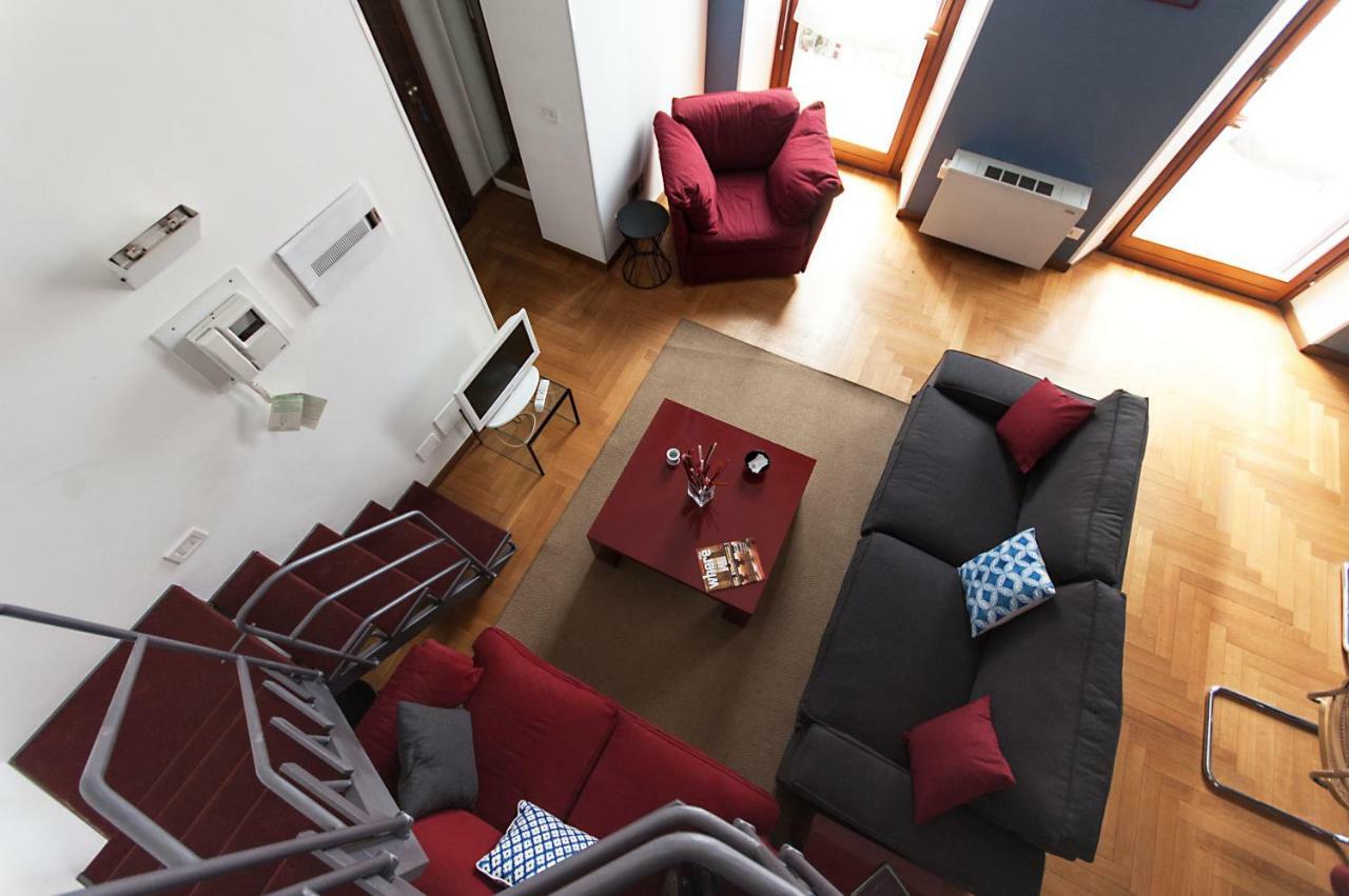 Fancy Blue Duomo Duplex Apartement Milano Eksteriør bilde