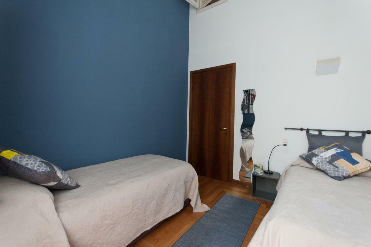Fancy Blue Duomo Duplex Apartement Milano Eksteriør bilde